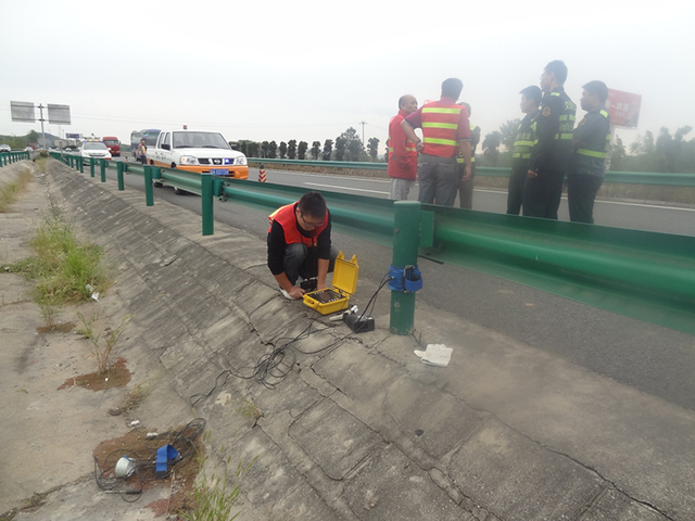 湖北省高速公路立柱埋深超声导波检测
